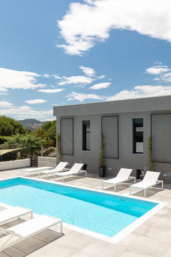 Cove Suites Nea Iraklitsa Ngoại thất bức ảnh