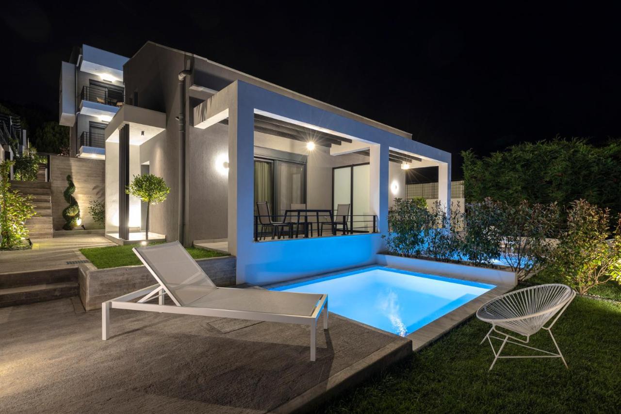 Cove Suites Nea Iraklitsa Ngoại thất bức ảnh